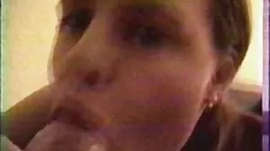 Γοητευτικά νεαρά κουτάλια Big TiT MILF