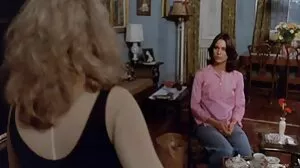 Ο Dodgy Dave προσφέρει στην Big Tit MILF Stepmom ένα χοντρό πουλί - BRAZZERS