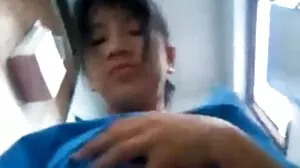 Η Stepma Keylani Lei γυαλίζει το Stepson's Willy