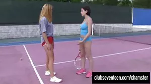 Η εντυπωσιακή Jessa Rhodes δεν μπορεί να αντισταθεί στο χοντρό μαύρο ντονγκ