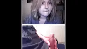 Ο Ασιάτης Chick Jade Kush ξυπνά τον BF με το Puss