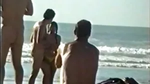 Το Huuuuge Tits της Alura Jenson αρρωσταίνει τιτιβίσματα υγιή!