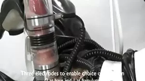 Το Silicon Slut Goes Ass to Mouth για 1η Φορά (προφανώς)